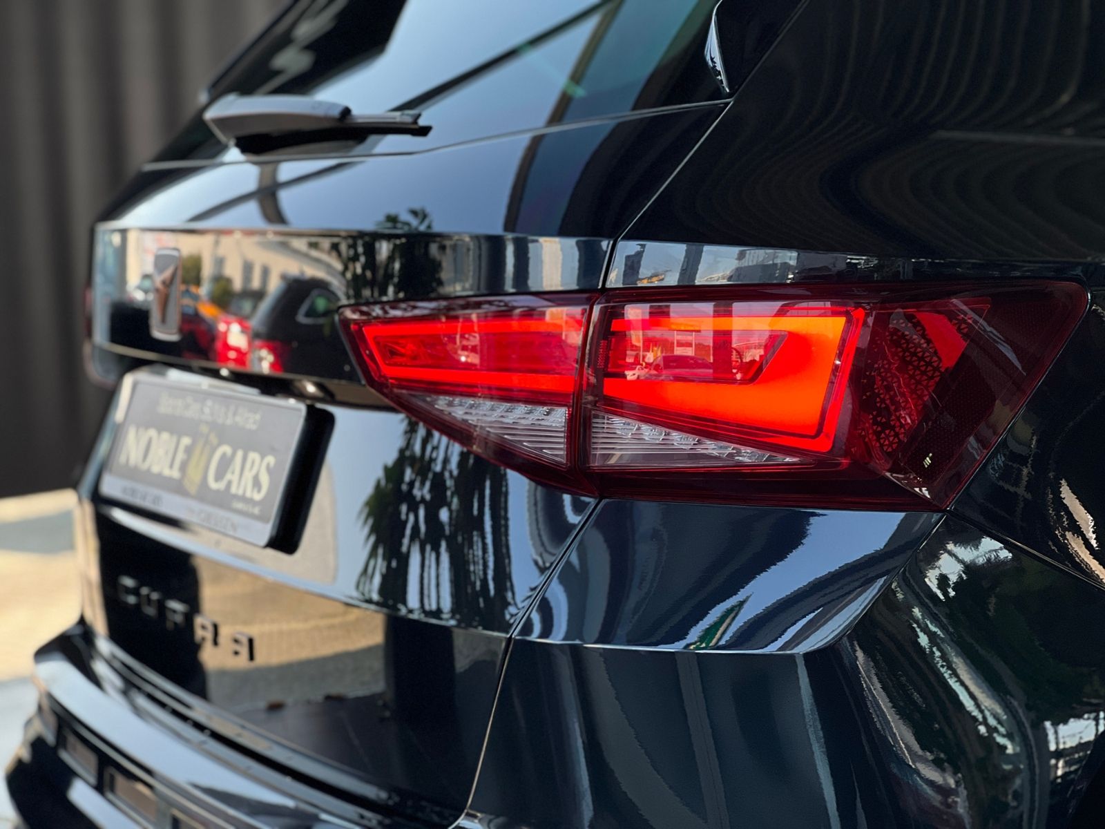 Fahrzeugabbildung CUPRA Ateca VZ 4Drive AHK NAV XL ACC LED SHZ 19"