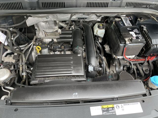 Fahrzeugabbildung Volkswagen Sharan 1.4 TSI BMT Comfortline Autom. Navi, 7-Si