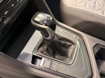 Volkswagen Tiguan - 12