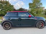 MINI John Cooper Works John Cooper Works - : Grün, Kleinwagen