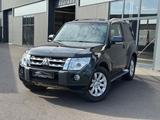 Mitsubishi Pajero 3.2 DI-D Instyle Pano - Mitsubishi Pajero in Bonn