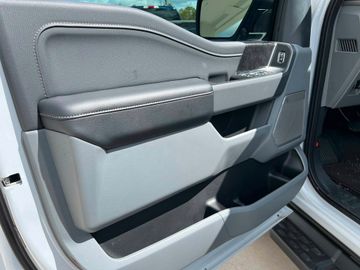 Ford F 150 LightningFlash gr Batt Neuwagen IN HAMBURG