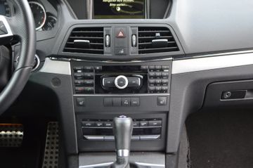 Mercedes E 250 - 11