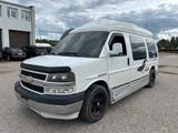 Chevrolet Express - weiße Chevrolet Express