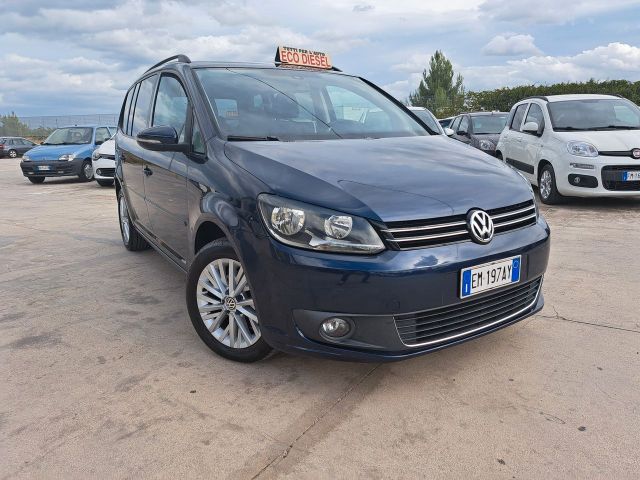 Volkswagen Touran 1.6 TDI DSG - 2012 7 POSTI