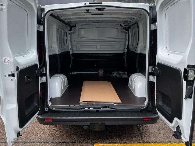 Fahrzeugabbildung Nissan PRIMASTAR KASTEN L1H1 3,0T 6MT Acenta*AHK*LRB