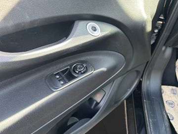 Fiat 500 Hybrid Icon KAMERA SHZ ALU PDC CARPLAY
