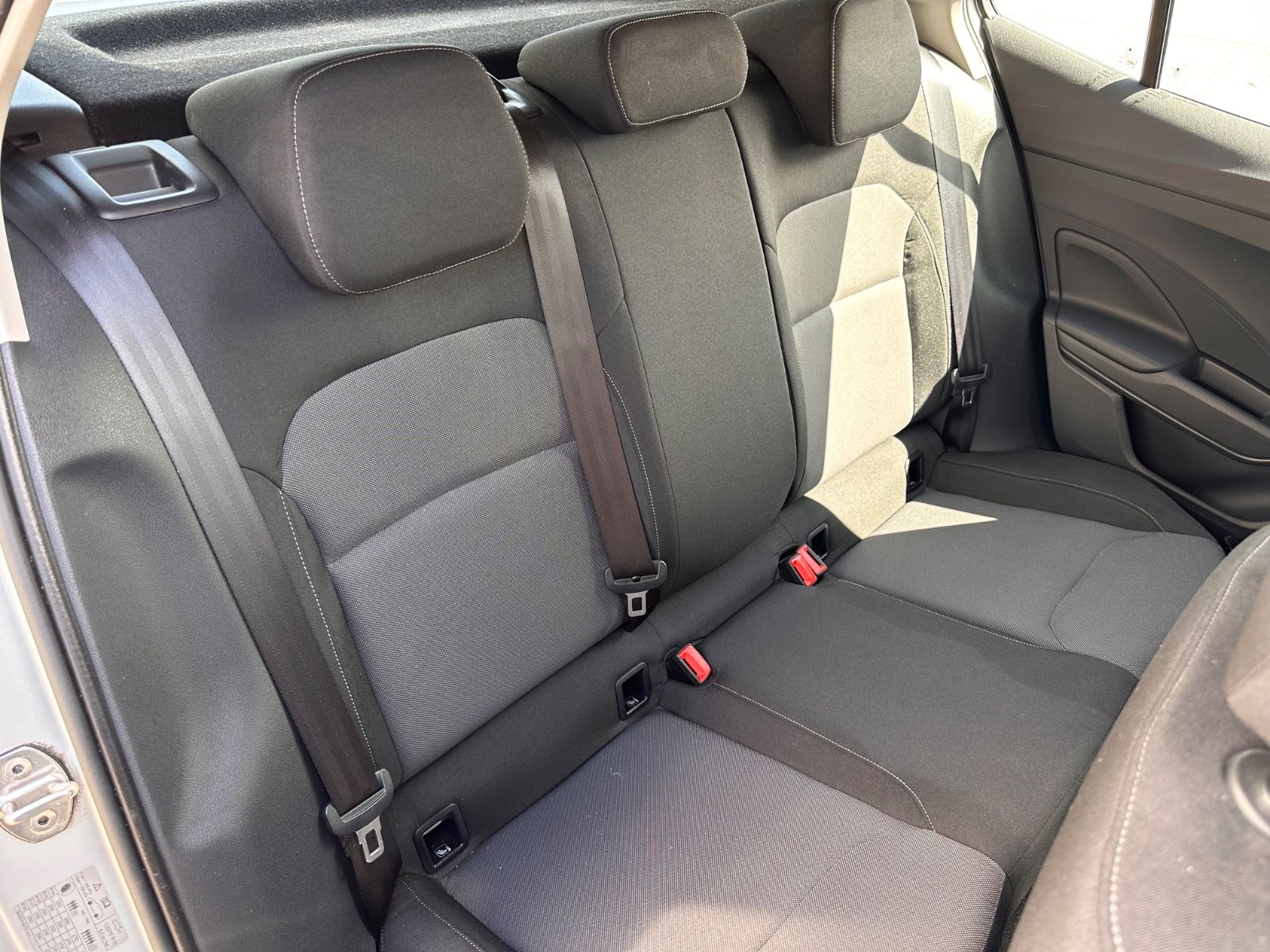 Fahrzeugabbildung SKODA Fabia 1.0 MPI Ambition APP/Klima/GJR