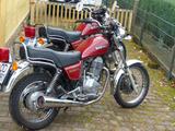 Suzuki GN 400 TD 2Motorräder+Ersatzteilträger - Suzuki GN 400
