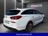 Hyundai i30 Kombi 1.6 D Apps Lenkhz Klima Navi Sitzhz - Hyundai i30 mit Diesel-Antrieb: 1.6