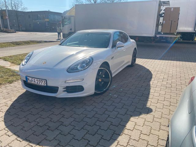 Porsche Panamera Diesel