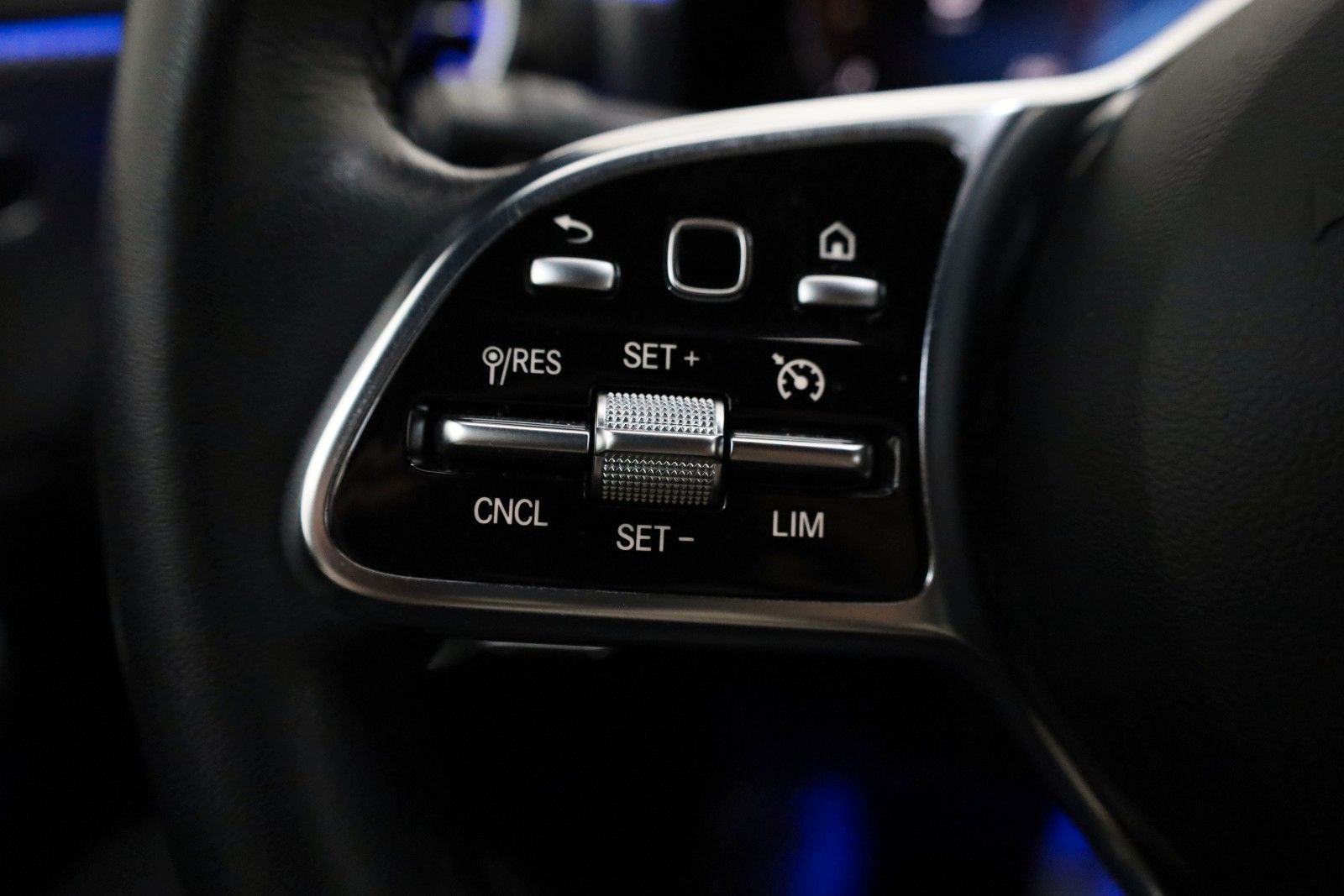 Fahrzeugabbildung Mercedes-Benz CLA 250 e Coupe,Progressive,Leder,Navi,LED,Kamer
