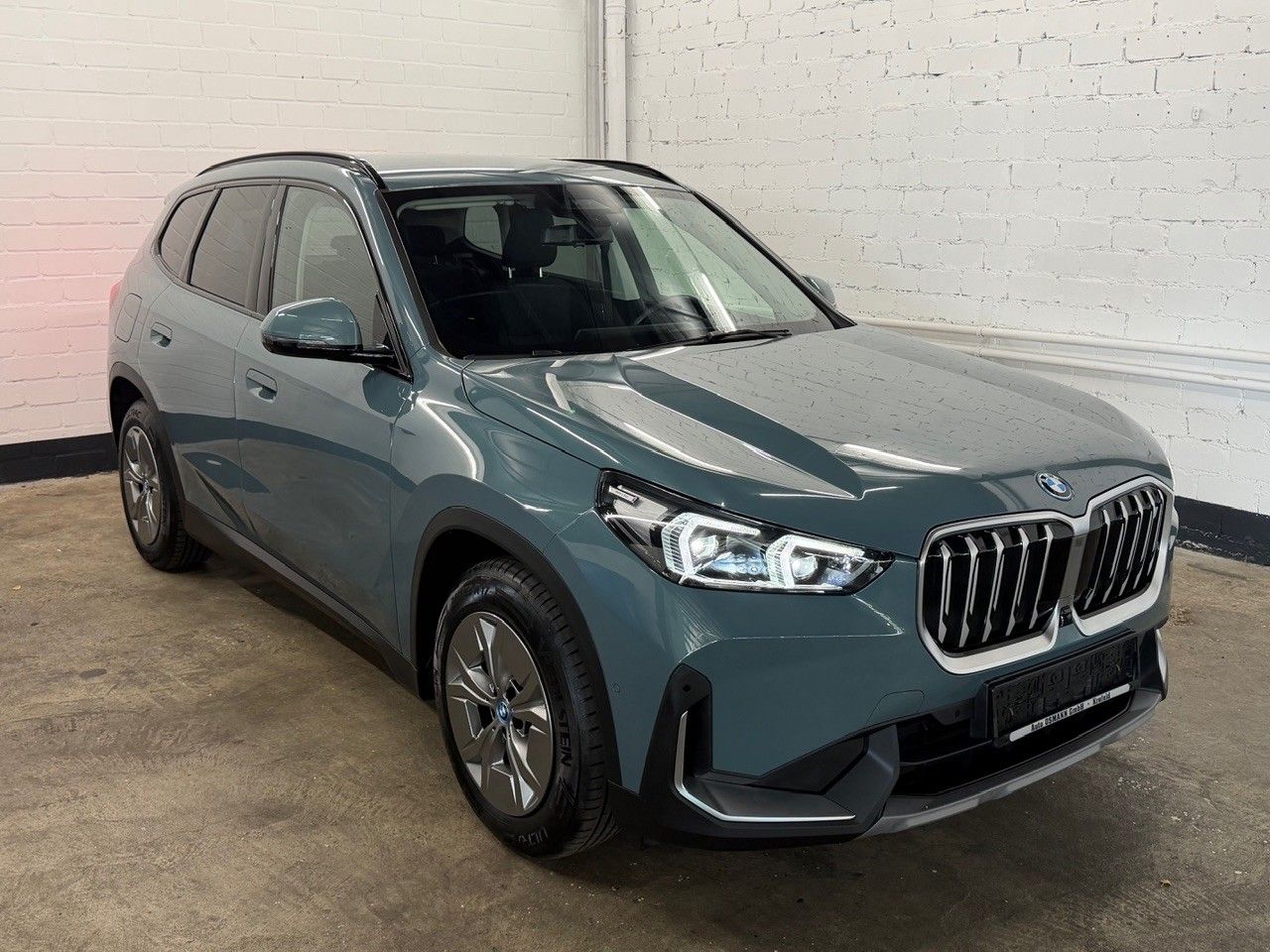 BMW iX1 xDrive 30 HUD 360°KAM. H&K SoH:97,7% foto 2