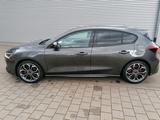 Ford Focus Lim. ST-Line X, Sync 4 etc.Navi... - graue Ford Focus