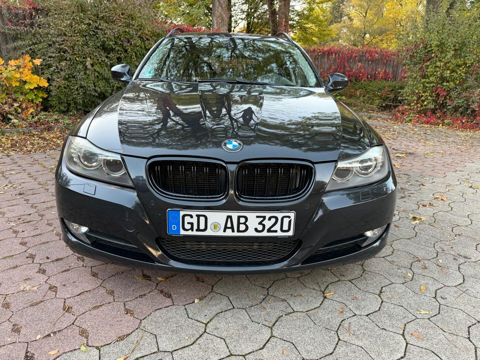 BMW 320