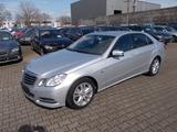 Mercedes-Benz E 220 CDI Avantgarde Navi Comand, AHK, SHZ - Mercedes-Benz E 220 Gebrauchtwagen in Mülheim (Ruhr)
