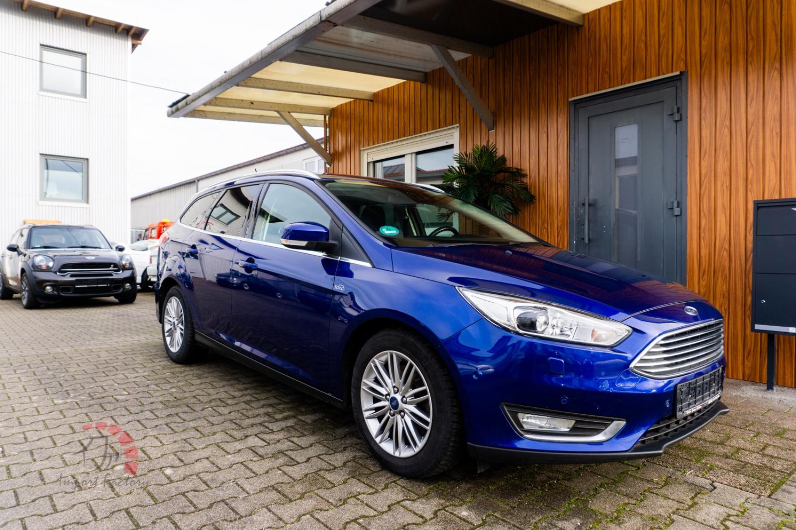 Ford Focus Turnier Titanium*TÜV NEU*SERVICE NEU*