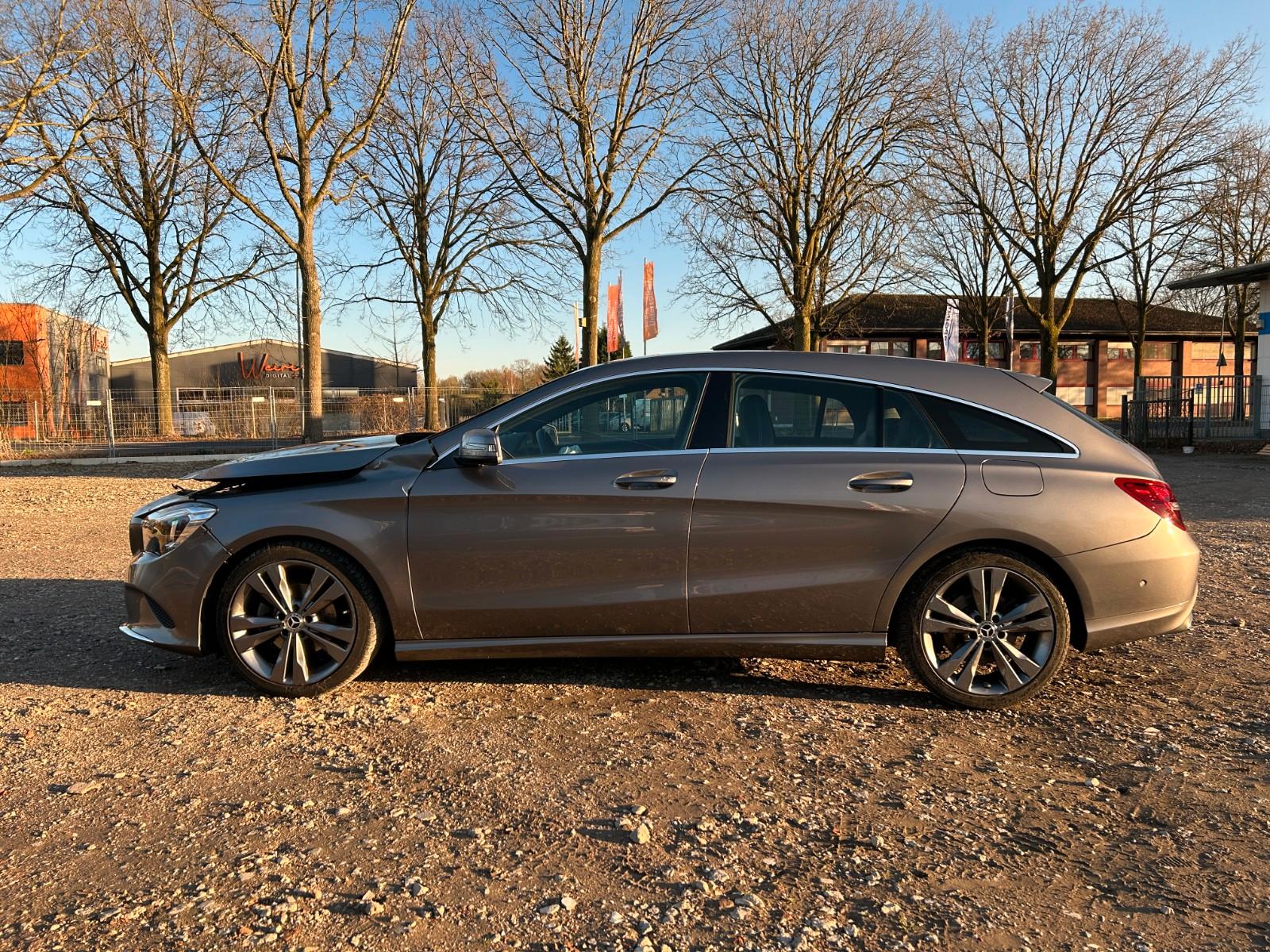 Mercedes-Benz CLA 180 Shooting Brake Navi PDC Sitzheizung