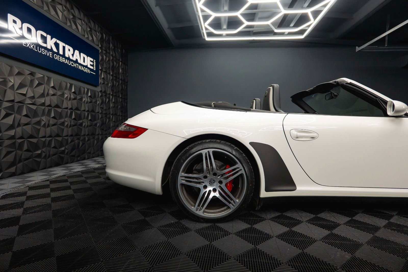Fahrzeugabbildung Porsche 997 911 Carrera 4 S Cabrio Chrono Unfallfrei