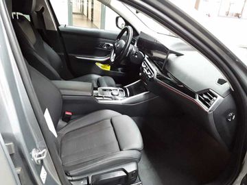BMW 318 - 8