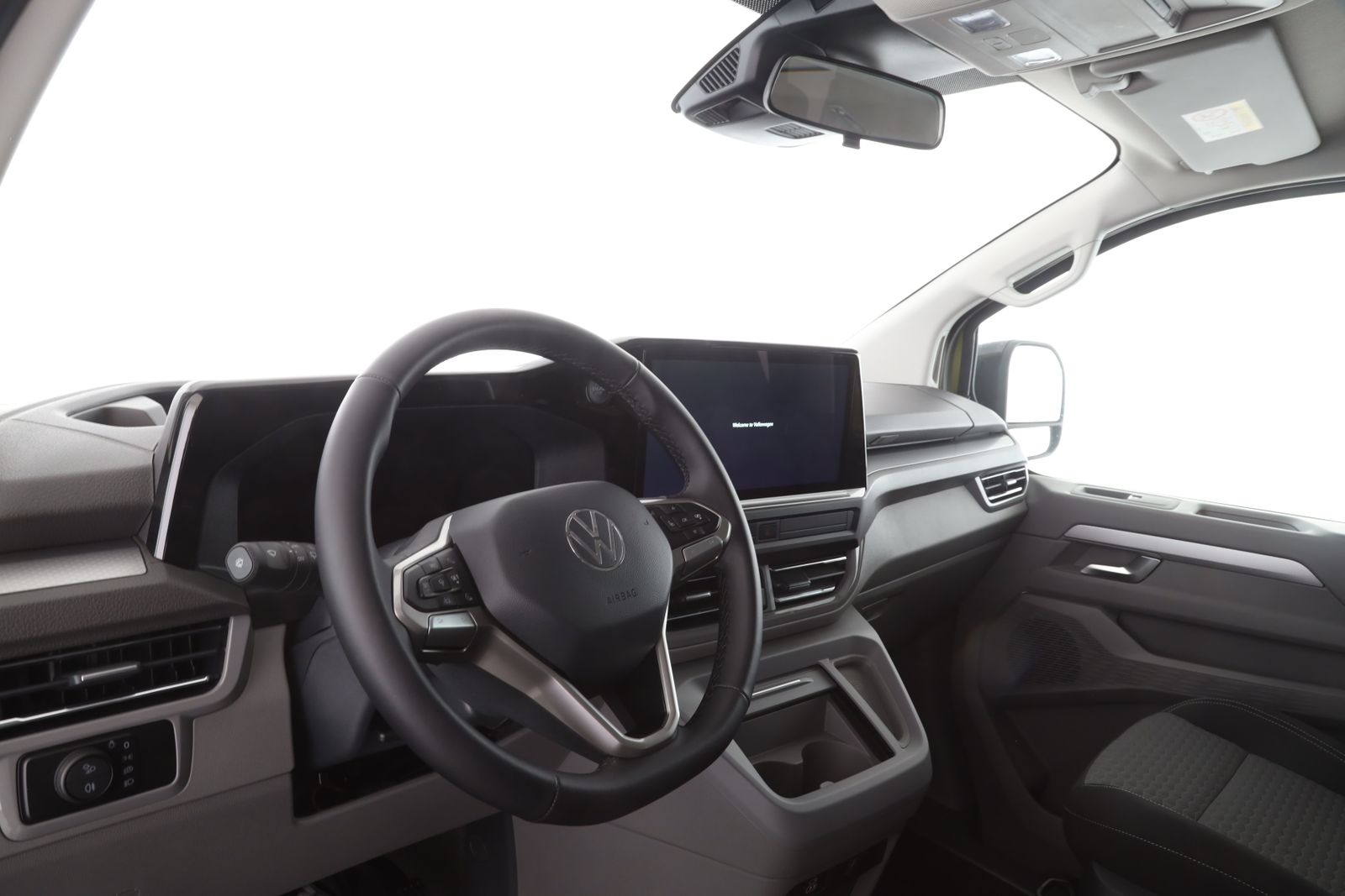 Volkswagen T7 Caravelle - Bild 11