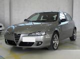 Alfa Romeo 147 - silberne Alfa Romeo 147