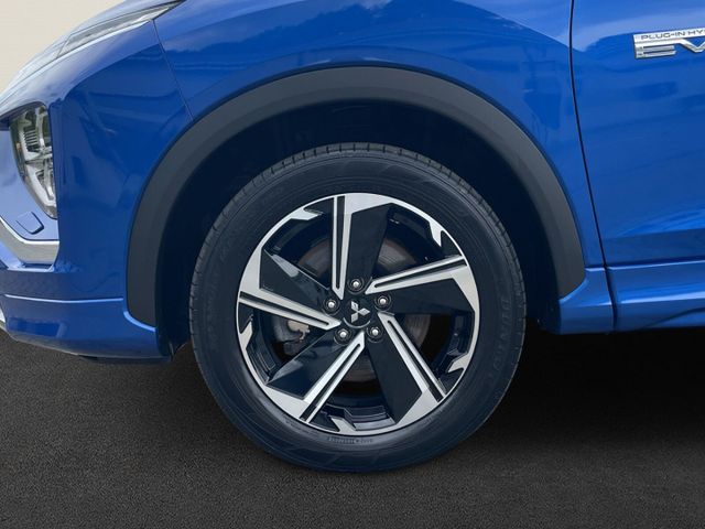 Mitsubishi Eclipse Cross 2.4 Hybrid Top 4WD+AHK+HUD+Pano+AC