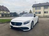 Mercedes-Benz S 63 AMG 4MATIC Coupé AMG - Mercedes-Benz S-Klasse: Coupe