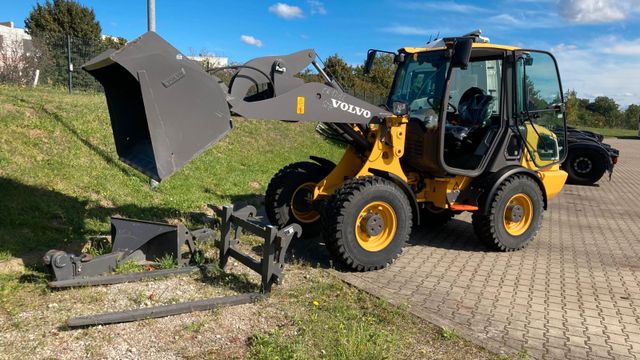 L25 Electric *Auch Miete*Neuzustand+22+14 kW
