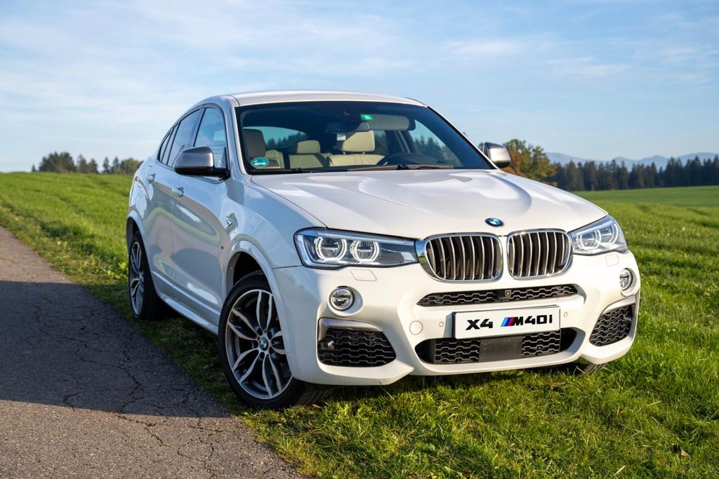 BMW X4 M40