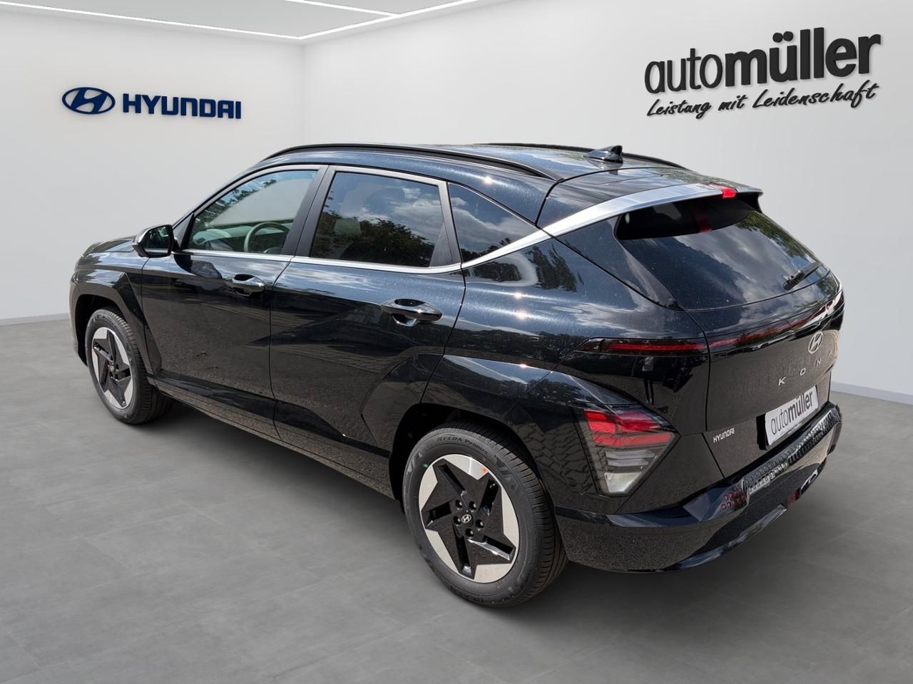 Fahrzeugabbildung Hyundai Kona Prime Elektro 2WD 360 ACC AUT Akustikglas