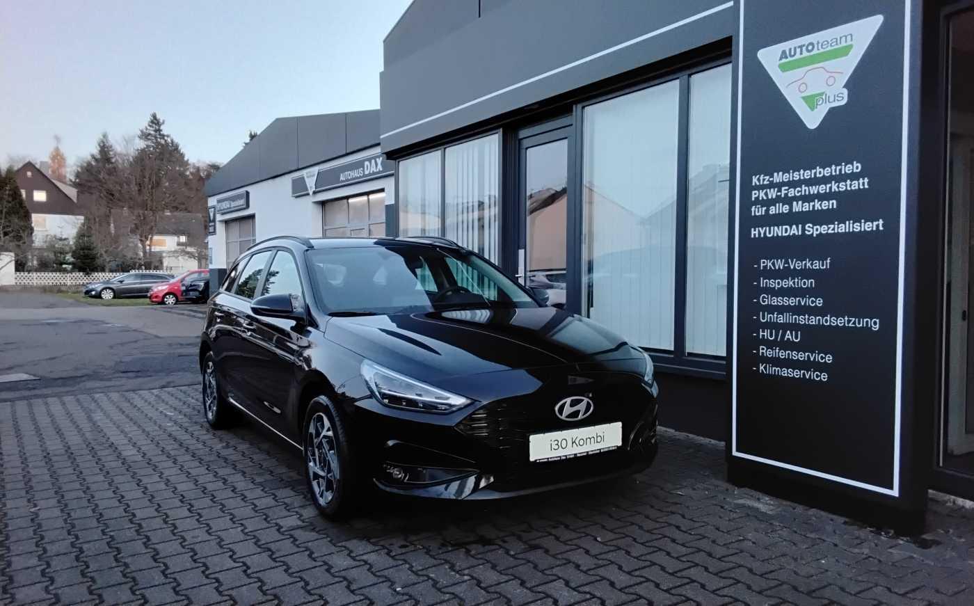 Hyundai i30 1.0 T-GDI Kombi LED NAVI Totw. SHZ