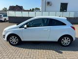 Opel Corsa D Navi*KLIMA* - Opel Corsa D mit Diesel-Antrieb