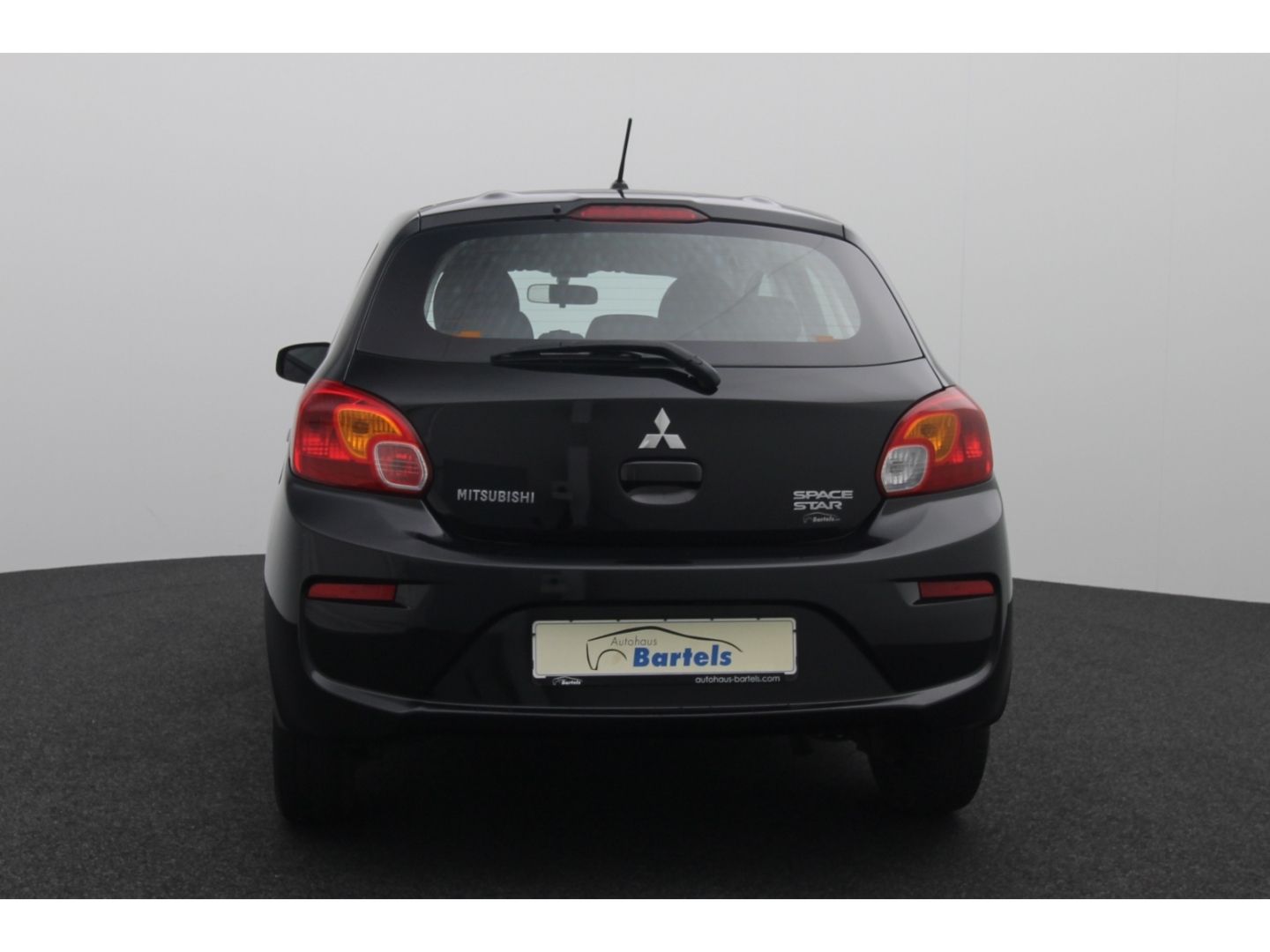 Fahrzeugabbildung Mitsubishi Space Star 1.0 Edition Klima Servo ZV mFFB