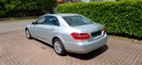 Mercedes-Benz E 220 CDI BlueEFFICIENCY ELEGANCE AHK*PDC - Mercedes-Benz E 220 aus 2009