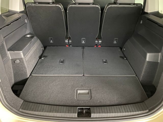 Touran Trendline 2.0 TDI DSG 7-Sitzer Taxi-Paket