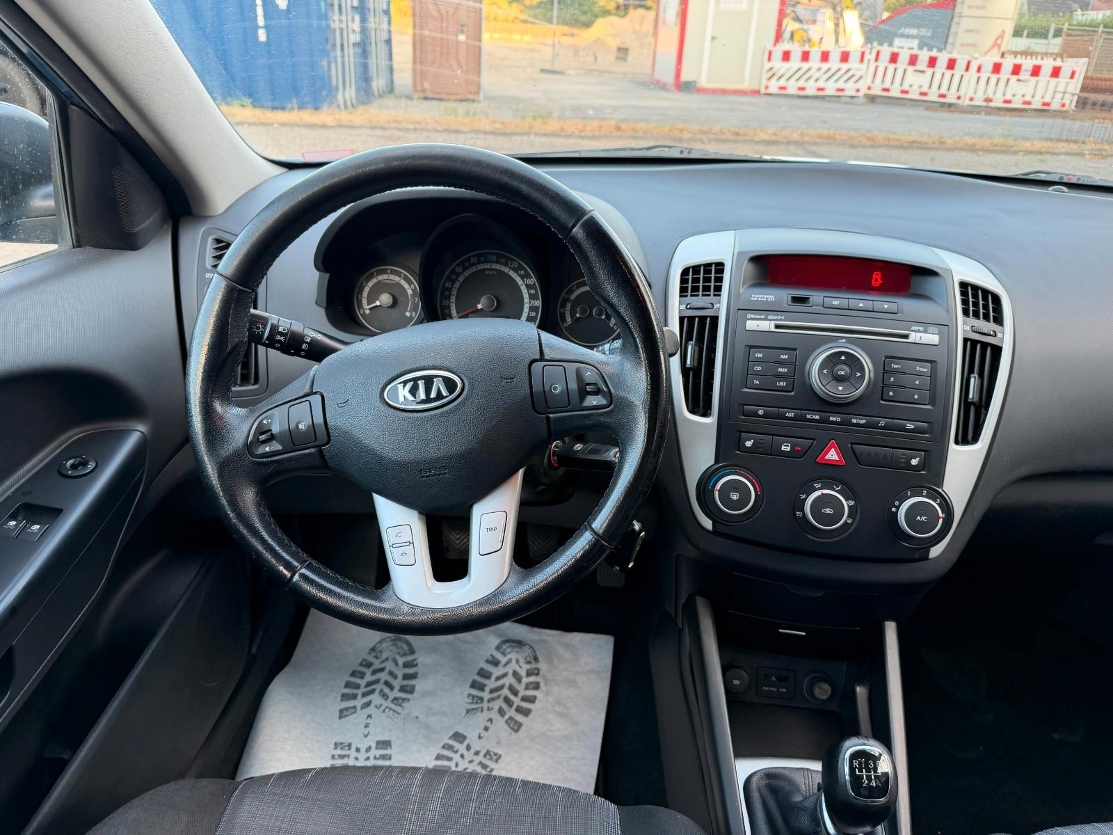 Kia Ceed Sportswagon Vision 1.6 Klima Sitzheizung