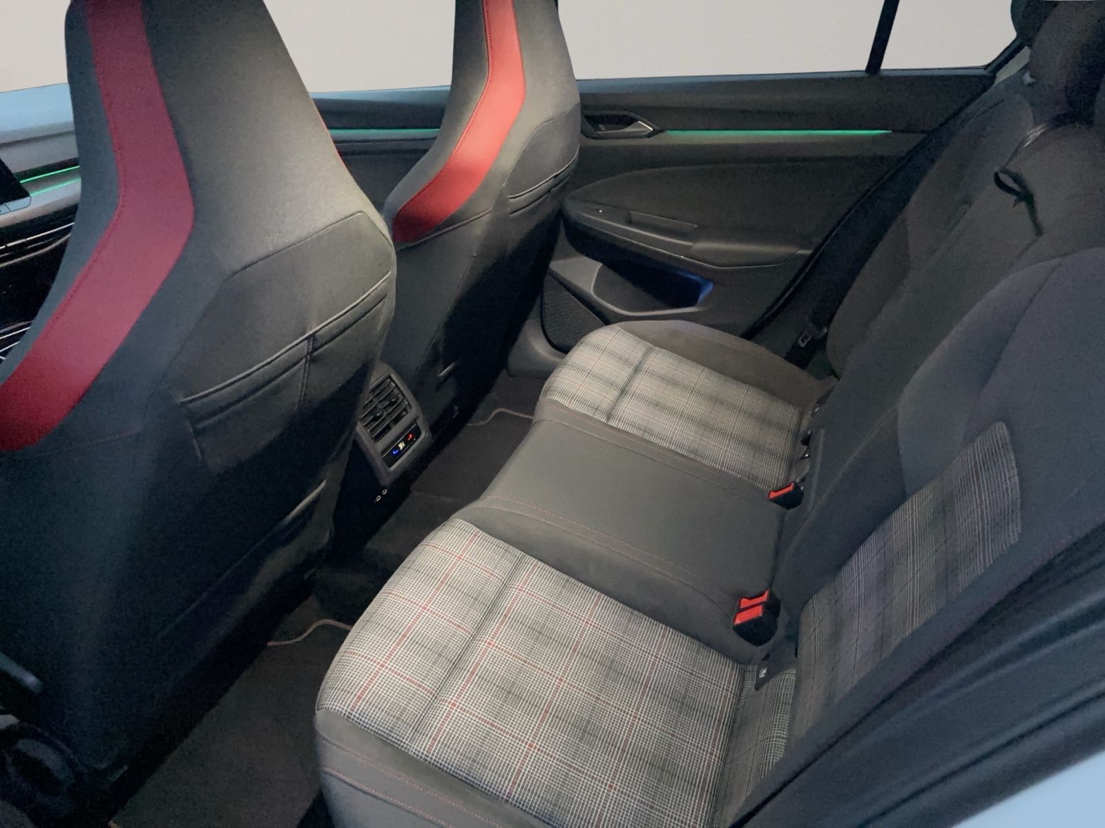 Golf GTI 2,0 l TSI, Matrix LED, ACC, Winterpaket