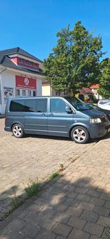Volkswagen Verkaufe mein Auto - VW T5 Multivan Gebrauchtwagen in Stuttgart