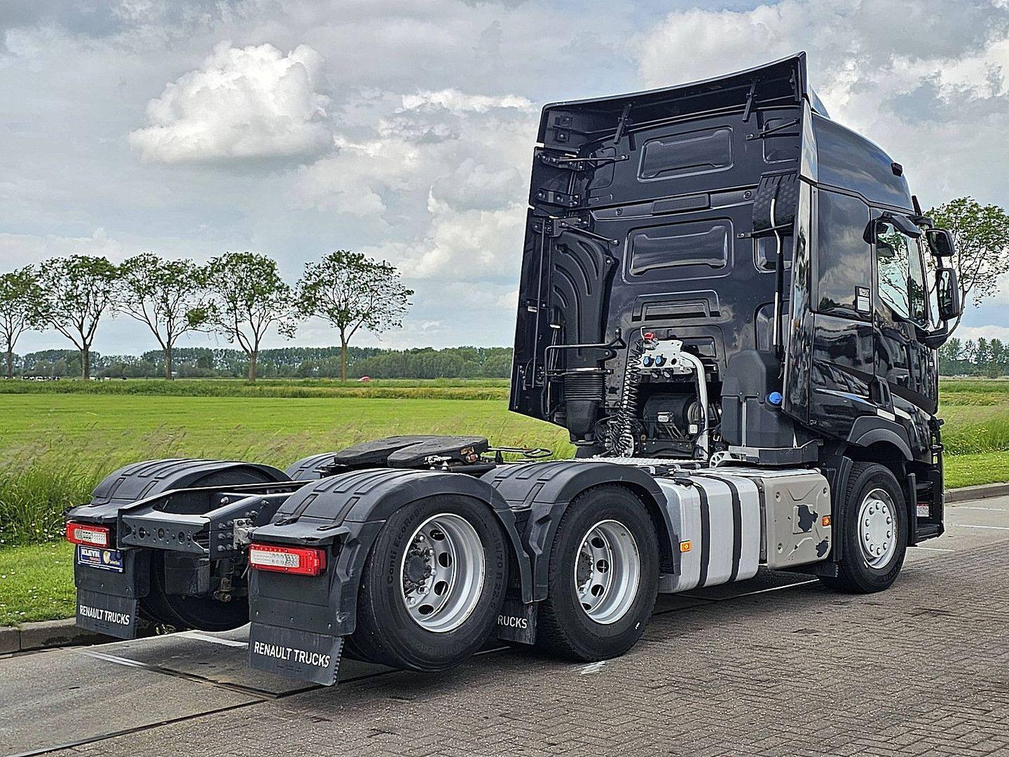 Renault T 520 6X2 BOOGIE RETARDER
