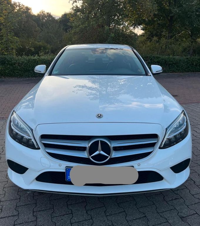 Image of Mercedes-Benz C 200