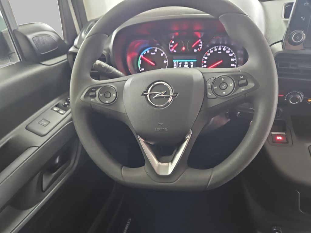 Fahrzeugabbildung Opel Combo-e Cargo (50-kWh) L1 EHZ (Modell 2018)