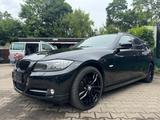 BMW 320d Touring xDrive Automatik Panorama Leder - BMW 320 aus 2011: Kombi
