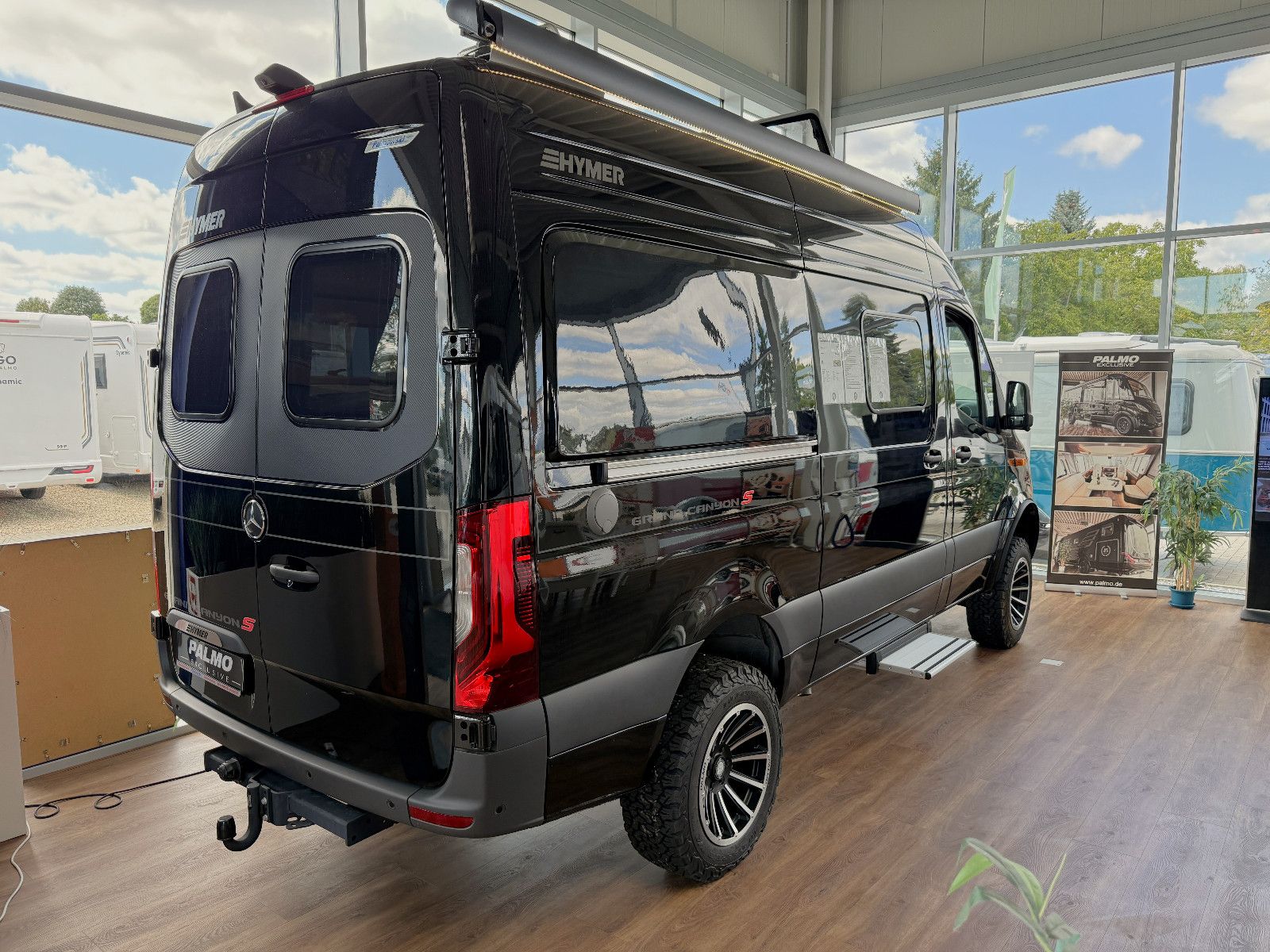 Fahrzeugabbildung HYMER / ERIBA / HYMERCAR Grand Canyon S - MB 600 - 4x4