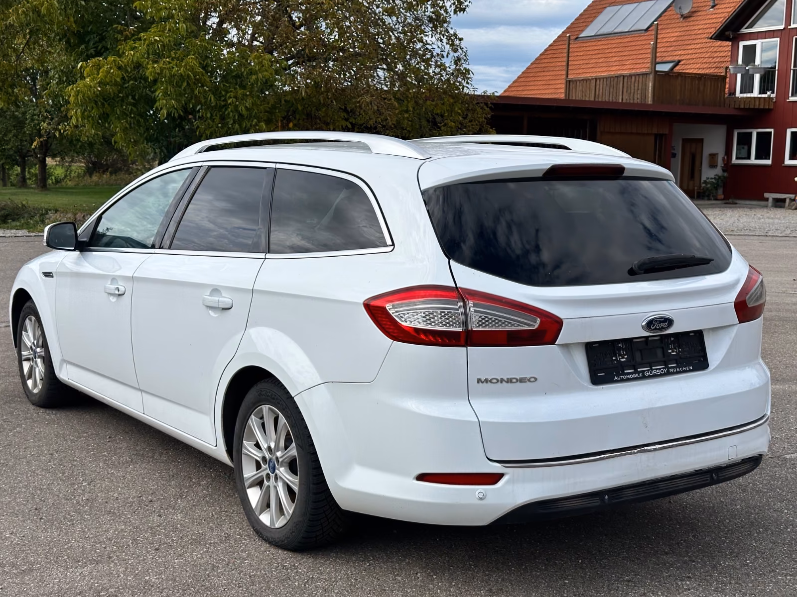 Ford Mondeo 2012 — двигун 1.997 cm³, 140 HP (103kW)