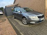 Skoda super  1.8 160 PS Automatik - Skoda Superb aus 2010: Kombi