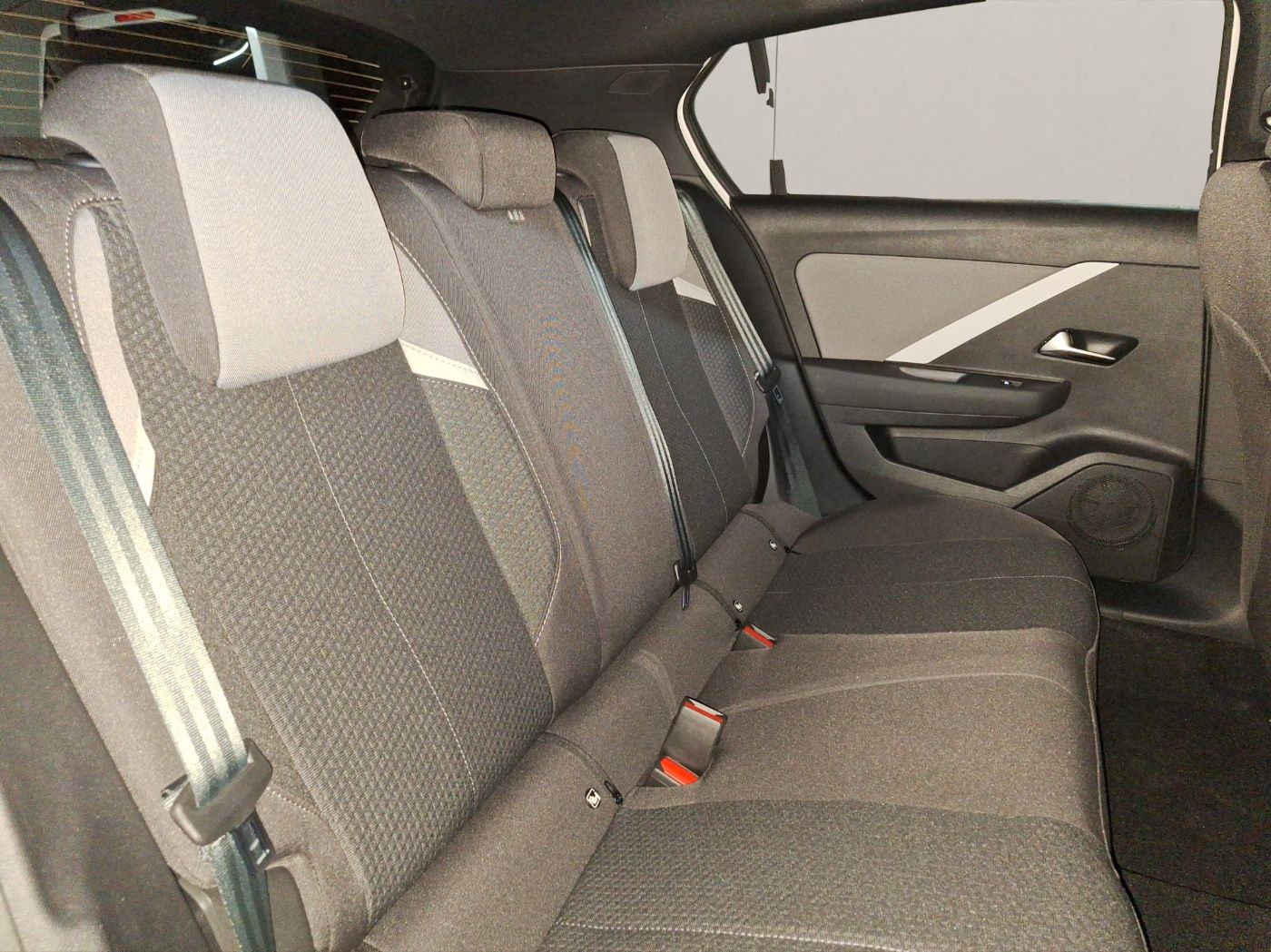 Opel Astra - Bild 17