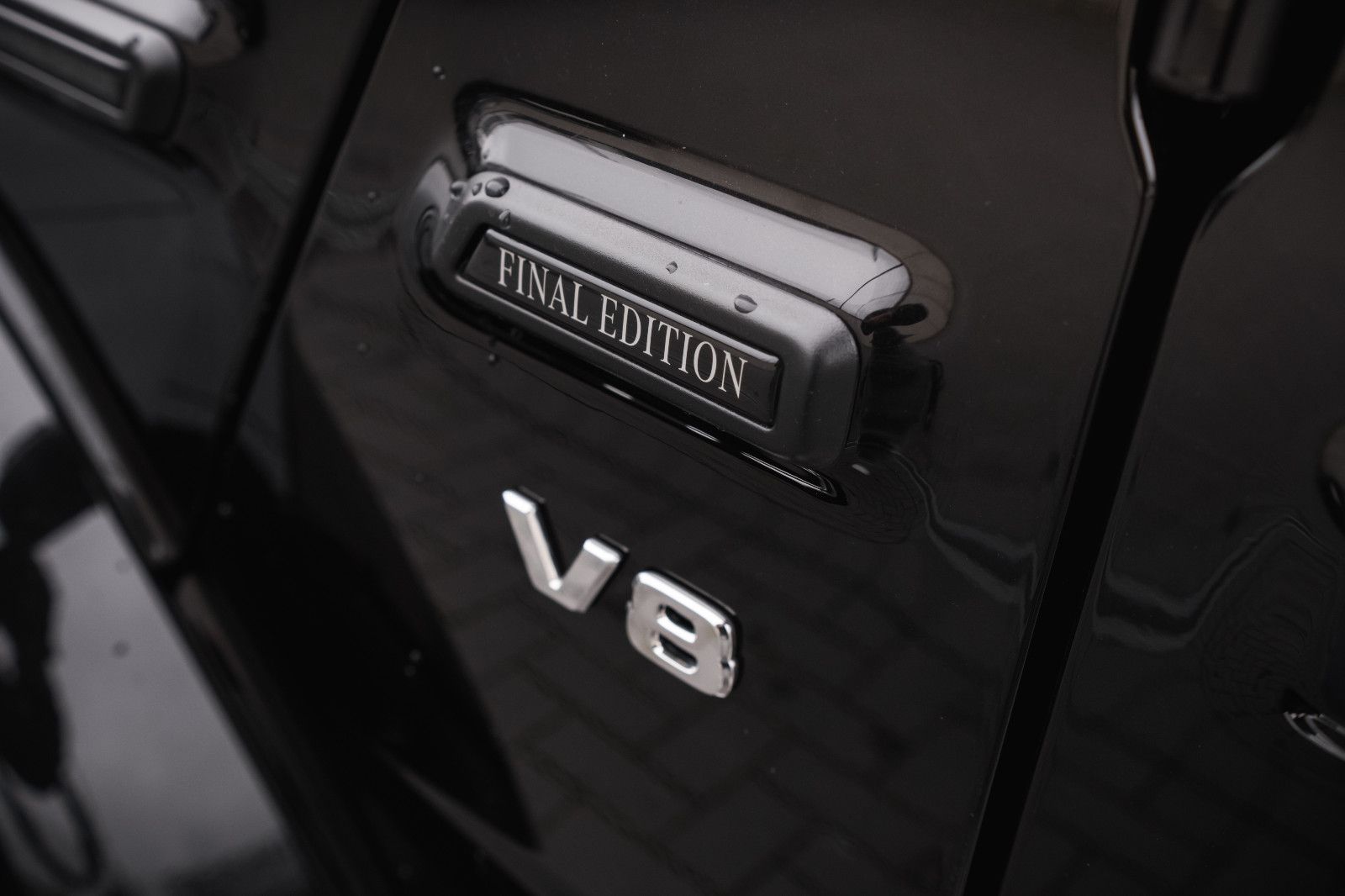 Fahrzeugabbildung Mercedes-Benz G 500 Final Edition Black-Burmester-LED