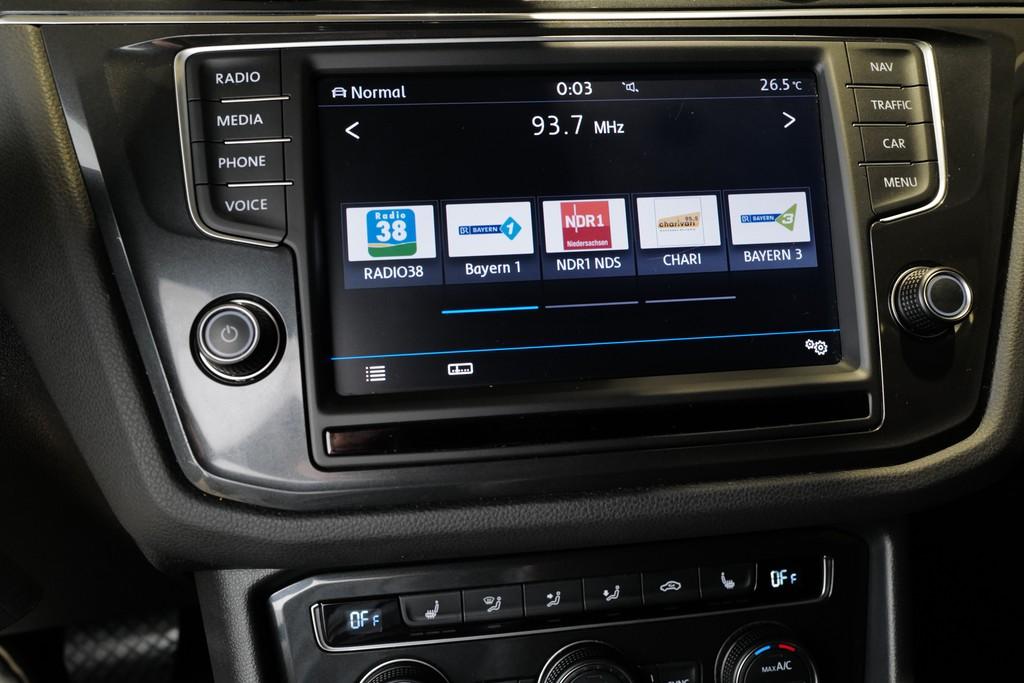 Volkswagen Tiguan 2.0TDI DSG Highline 4Motion AHK 360° Navi