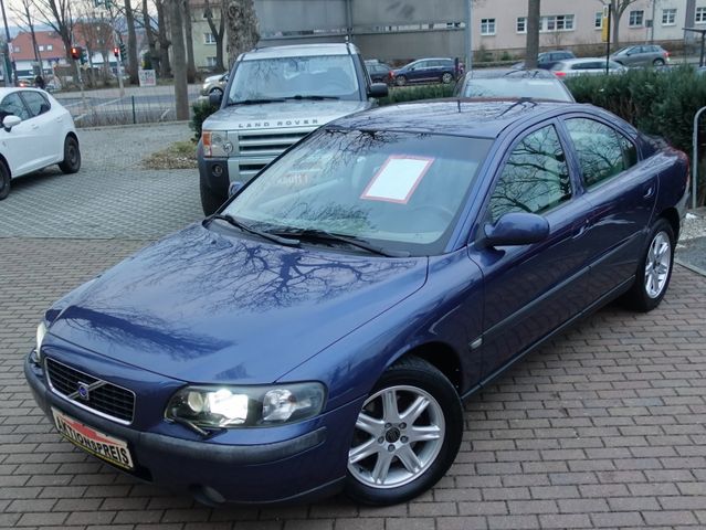 Volvo S 60 2.4 Leder BiXenon Sitzheiz Tempo Memory PDC